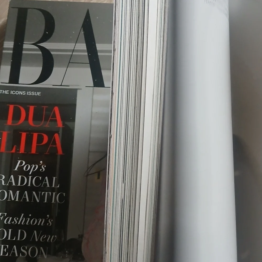 Harper's Bazaar USA Magazine September 2025 Dua Lipa Single Issue Pops Romantic